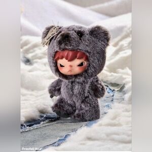 Pop Mart Hirono Road Journal Series Plush Pendants  "Frostfall Hour"